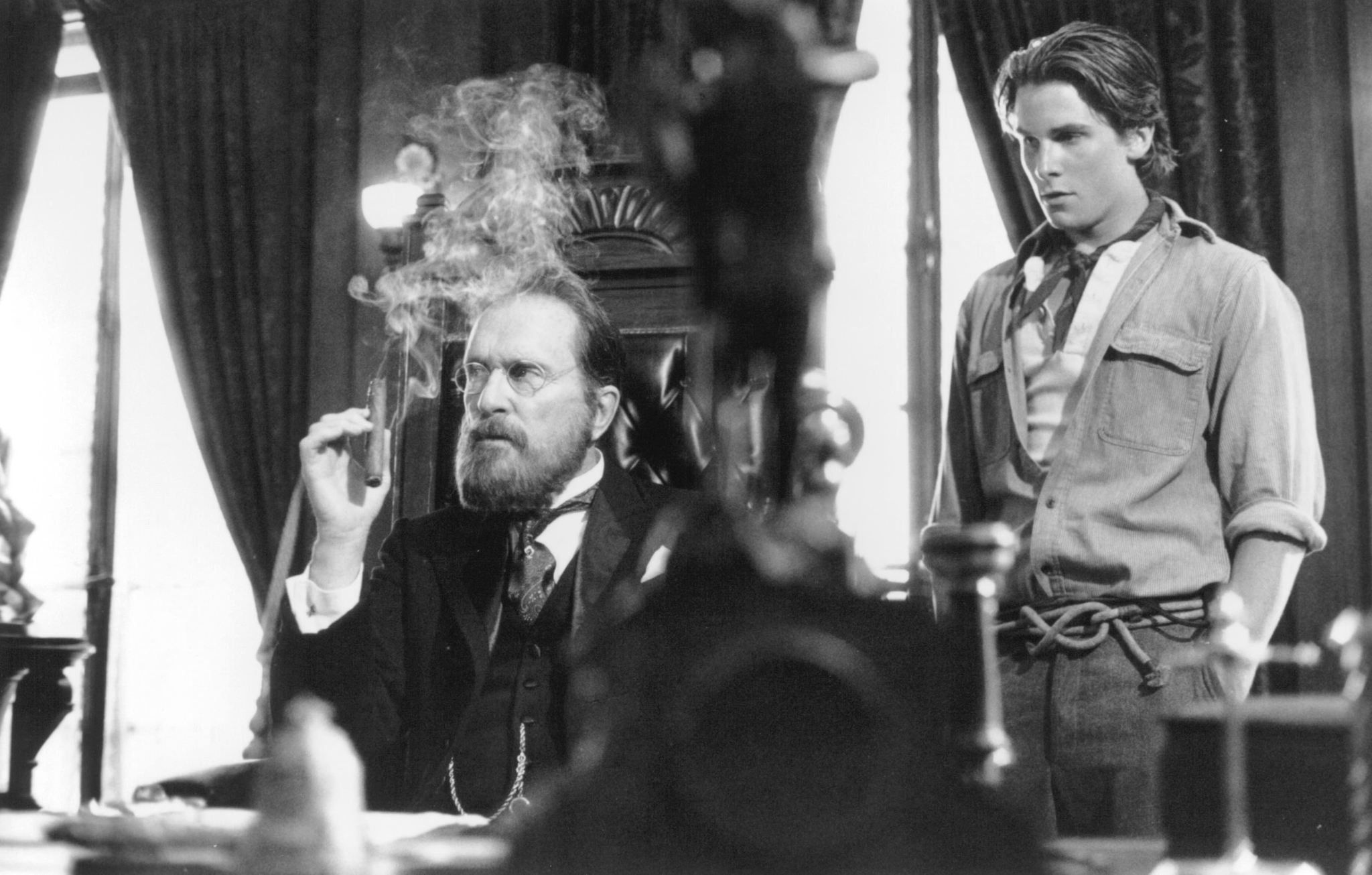 Still of Christian Bale and Robert Duvall in Newsies (1992)