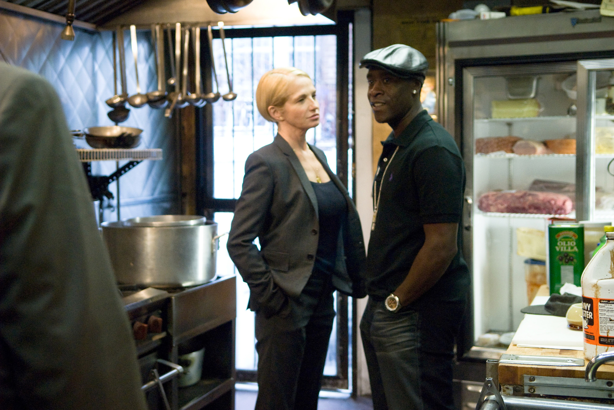 Still of Ellen Barkin and Don Cheadle in Brooklyn's Finest (2009)