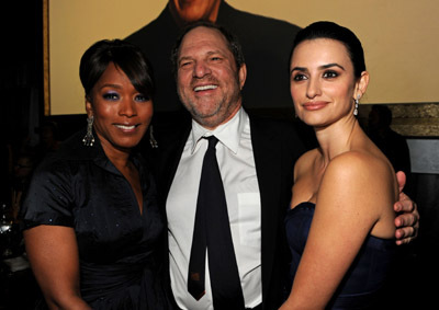 Angela Bassett, Penélope Cruz and Harvey Weinstein