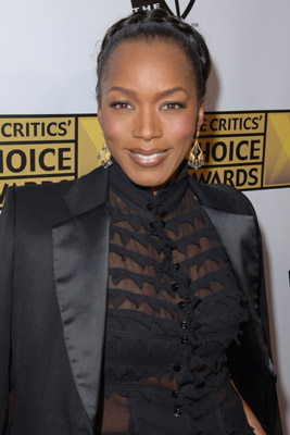 Angela Bassett