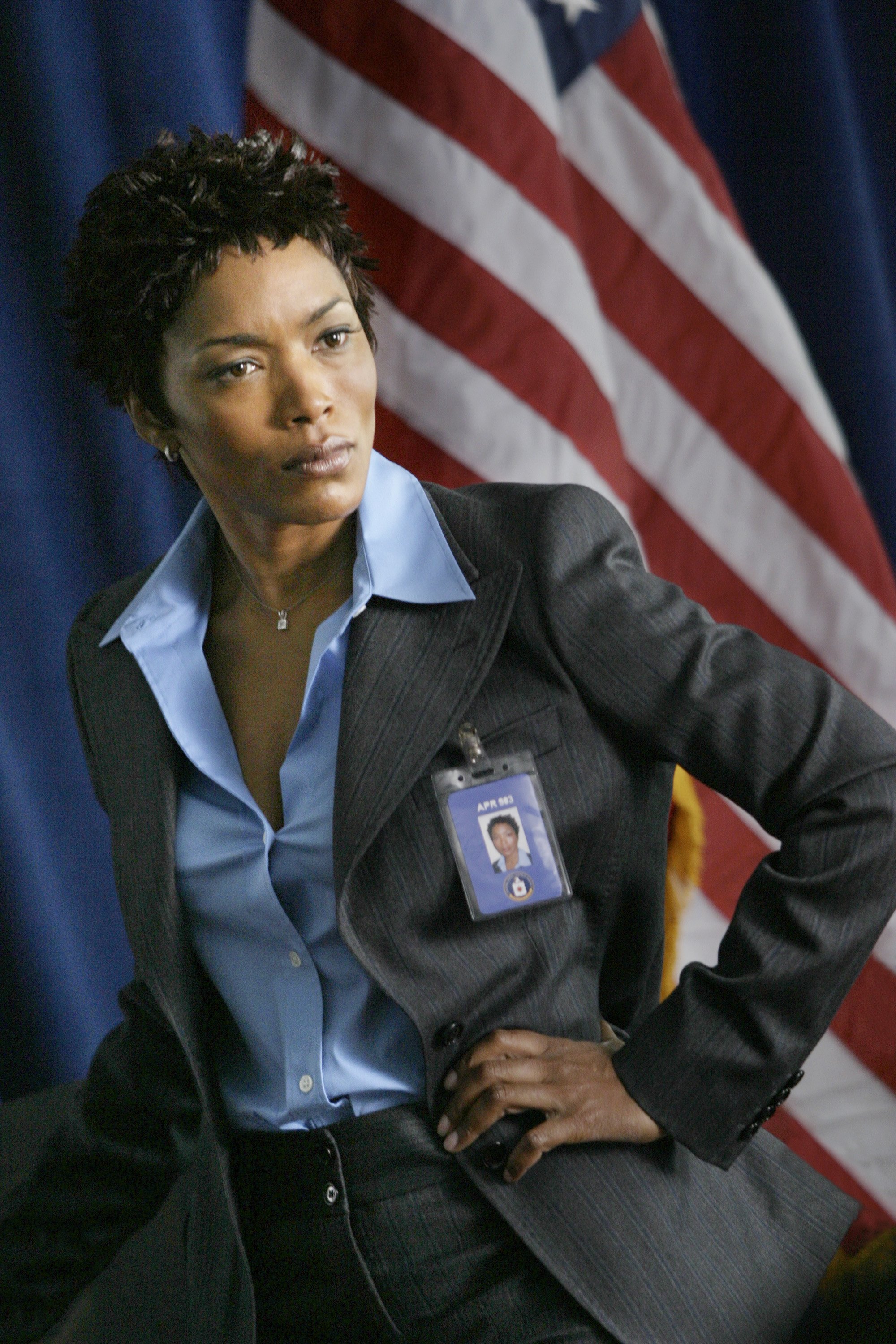 Still of Angela Bassett in Alias (2001)