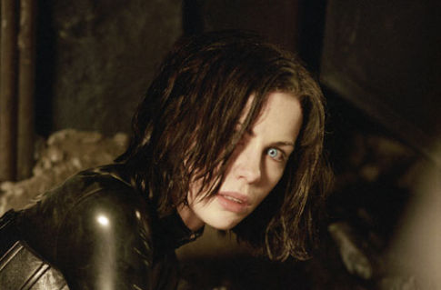 Still of Kate Beckinsale in Kitas pasaulis (2003)
