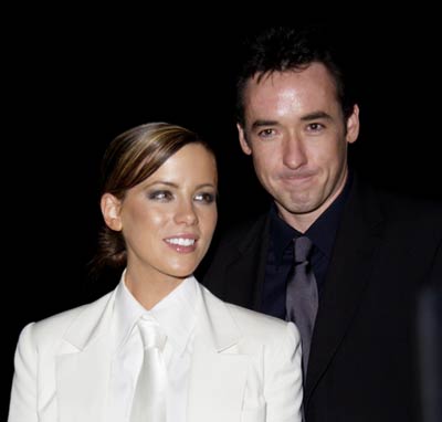 John Cusack and Kate Beckinsale at event of Serendipity (2001)