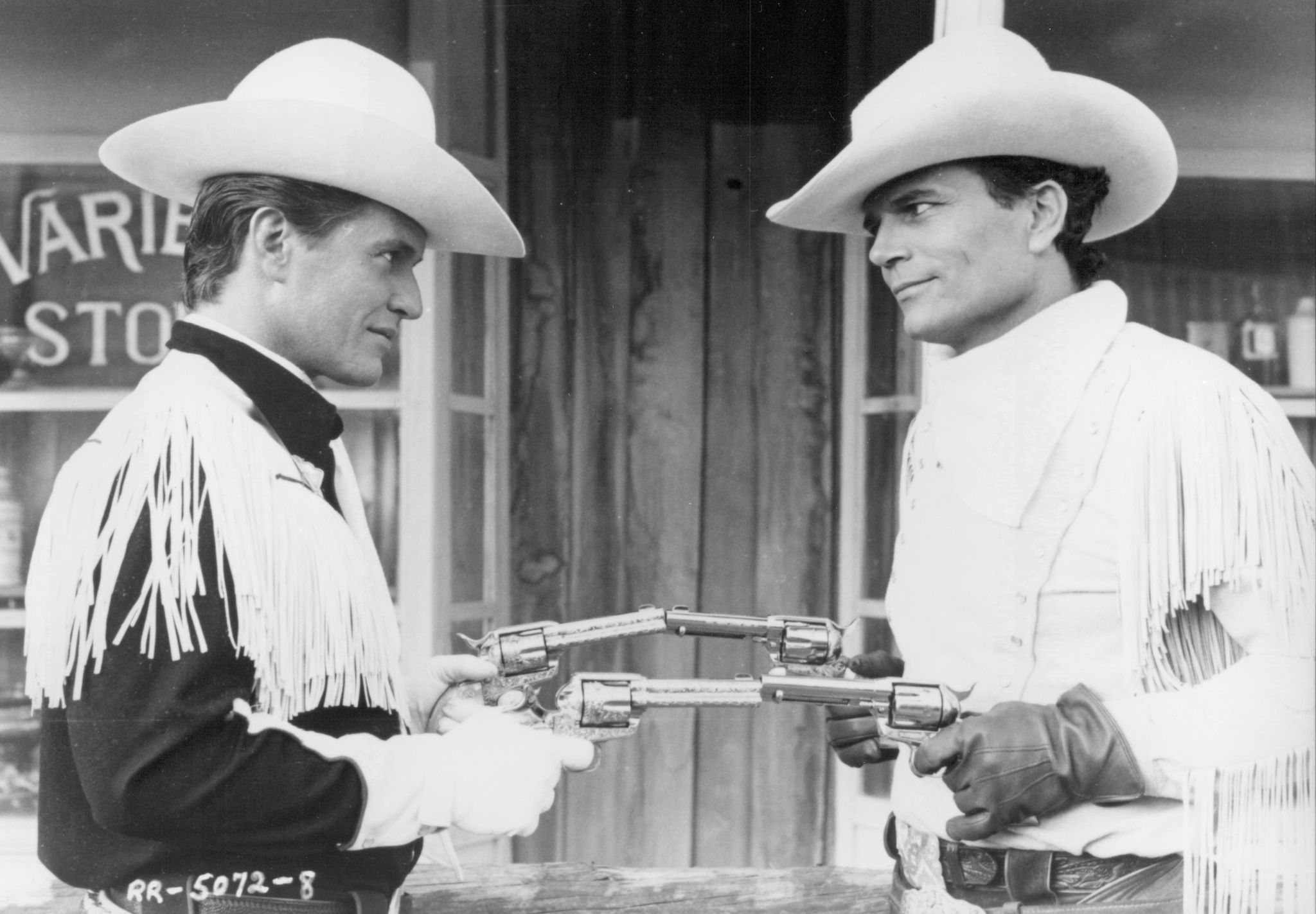 Still of Tom Berenger and Patrick Wayne in Rustlers' Rhapsody (1985)