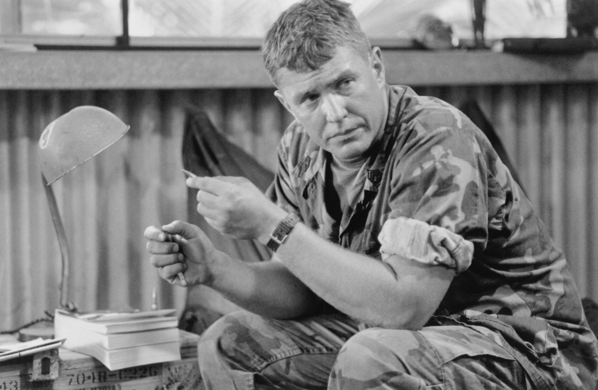 Still of Tom Berenger in Sniper (1993)