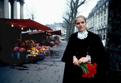 Candice Bergen at a flower stall in Paris 1968 © 1978 Bob Willoughby