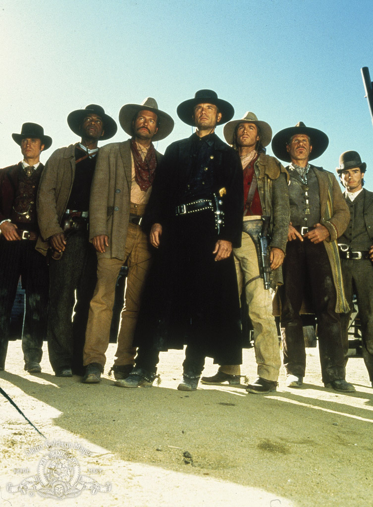 Still of Michael Biehn and Ron Perlman in The Magnificent Seven (1998)
