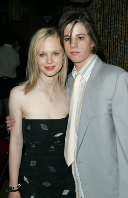 Thora Birch and Bolt Birch at event of Slingshot (2005)