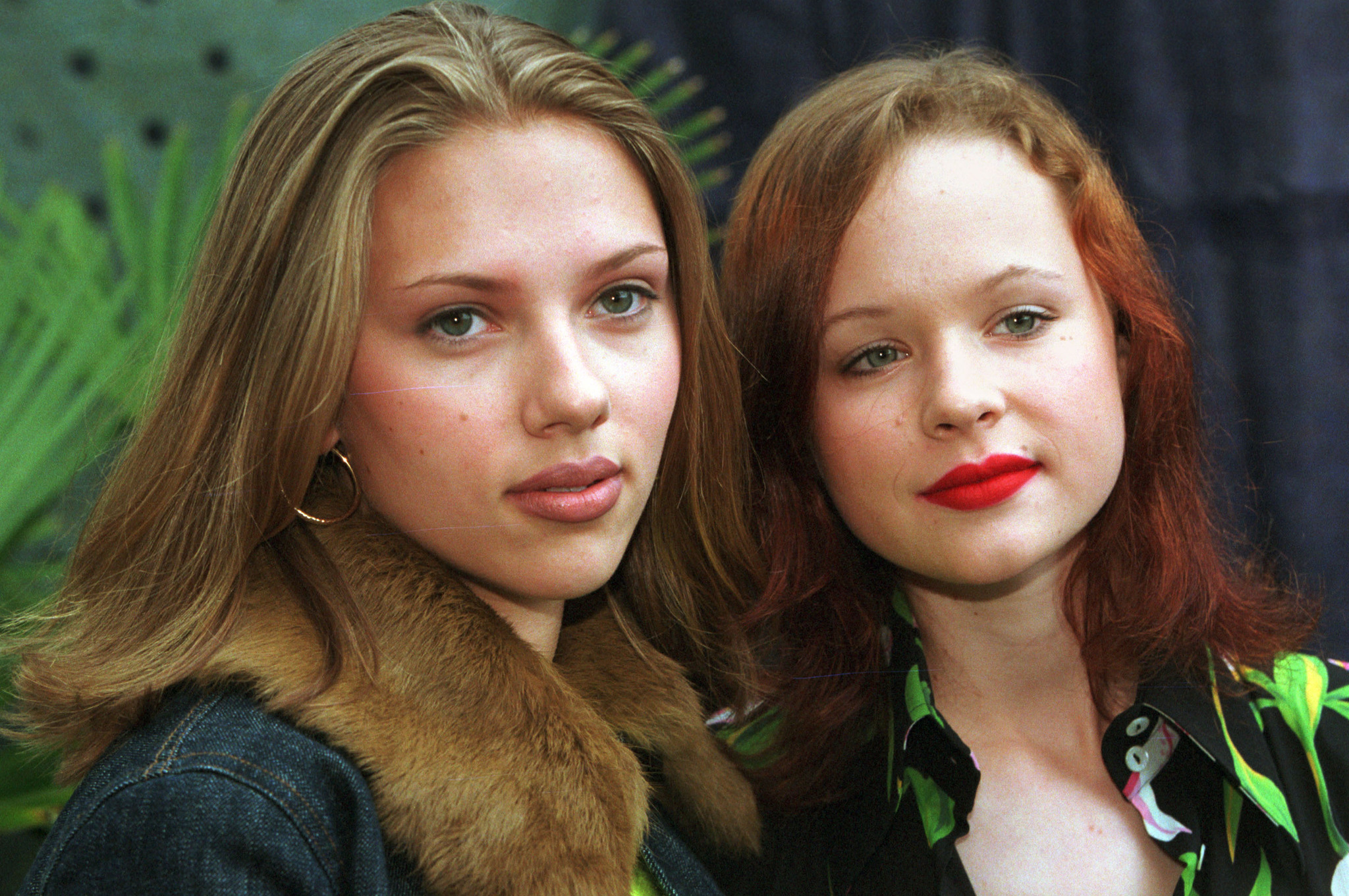 Thora Birch and Scarlett Johansson