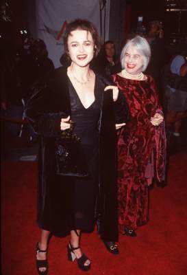 Helena Bonham Carter at event of Gyvenimas yra grazus (1997)