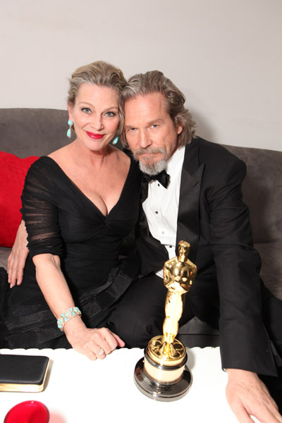 Jeff Bridges and Susan Bridges at event of The 82nd Annual Academy Awards (2010)
