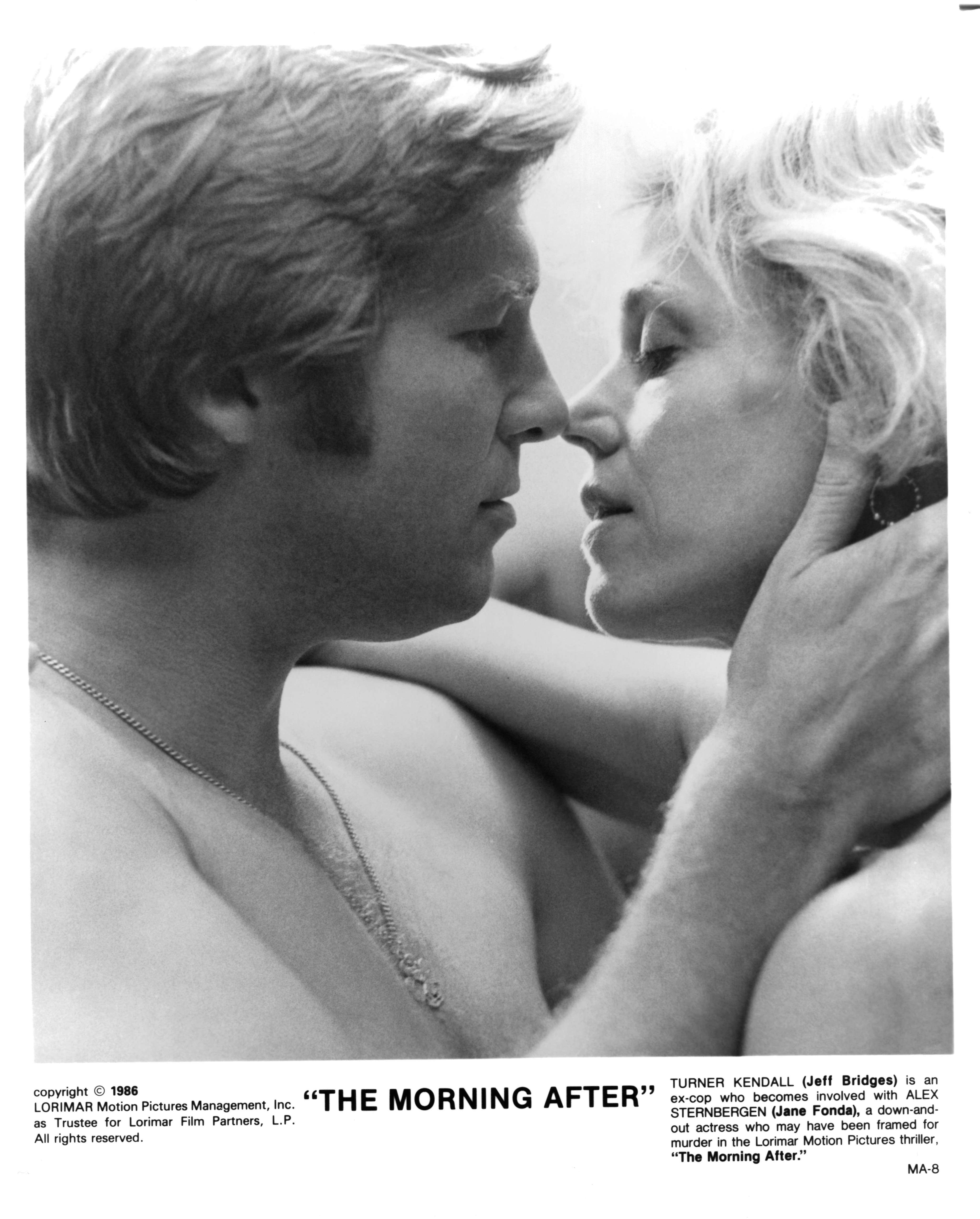 Still of Jeff Bridges and Jane Fonda in The Morning After (1986)