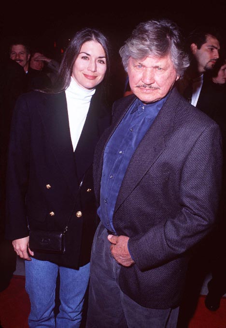 Charles Bronson at event of The Crossing Guard (1995)