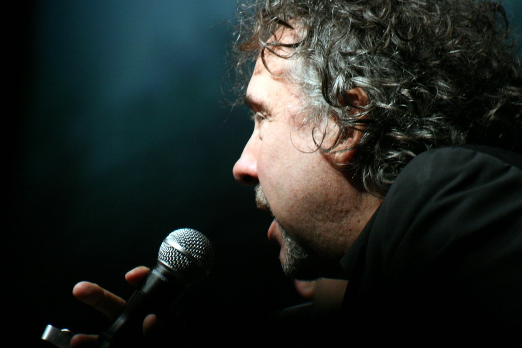 Tim Burton at event of Alisa stebuklu salyje (2010)