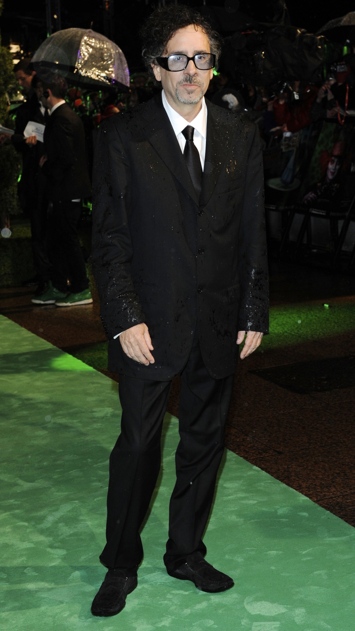 Tim Burton at event of Alisa stebuklu salyje (2010)