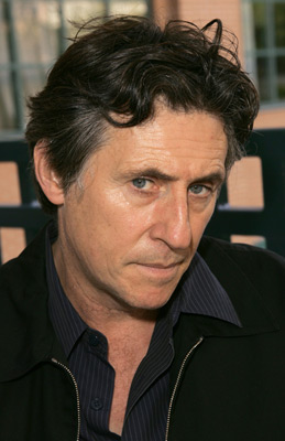 Gabriel Byrne