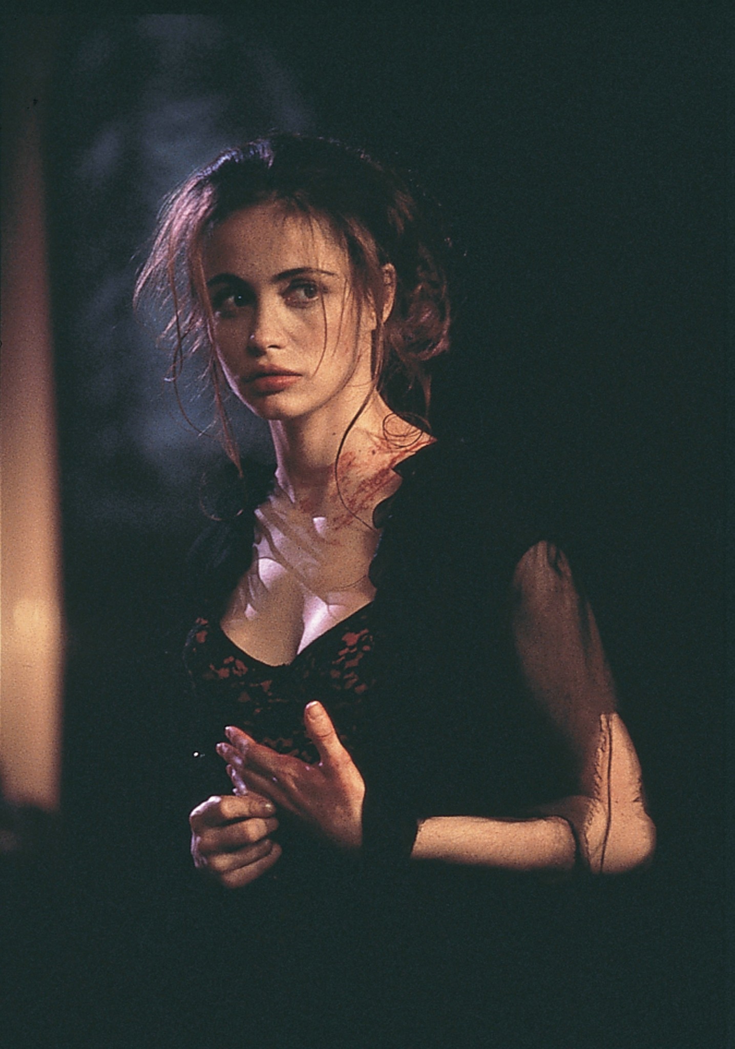 Still of Emmanuelle Béart in Mission: Impossible (1996)