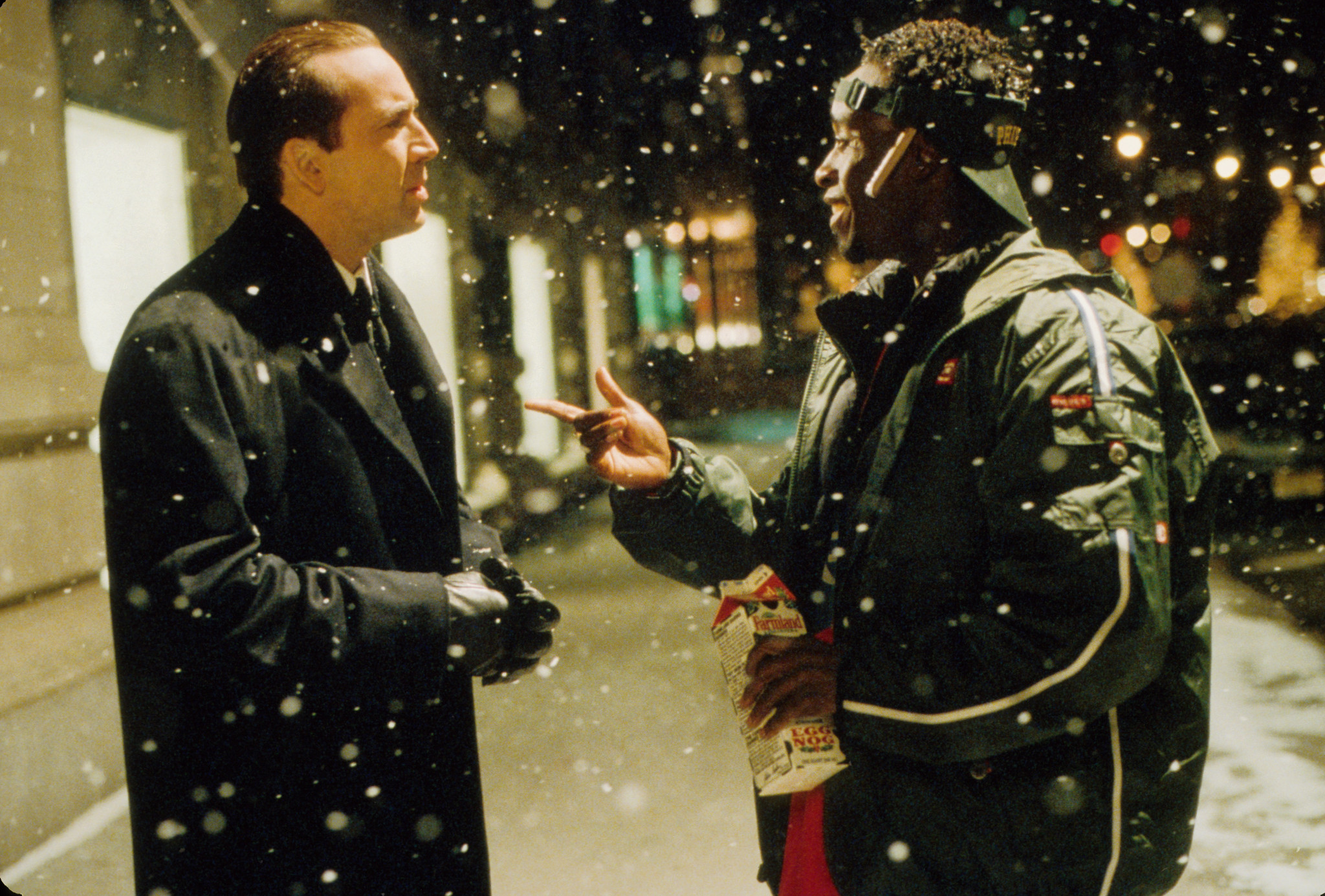Still of Nicolas Cage and Don Cheadle in Seimos galva (2000)