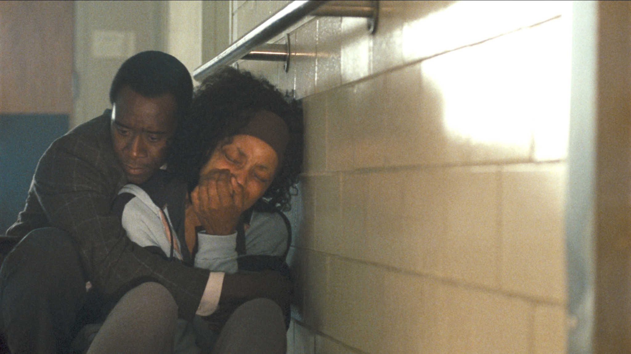 Still of Don Cheadle and Beverly Todd in Crash (2004)