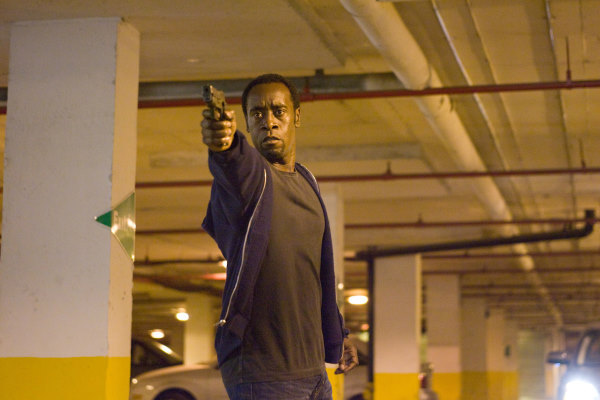 Still of Don Cheadle in Isdavikas (2008)