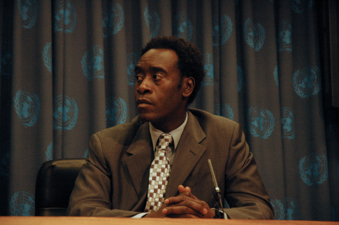 Still of Don Cheadle in Darfur Now (2007)