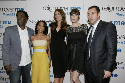 Liv Tyler, Don Cheadle, Jada Pinkett Smith, Adam Sandler and Saffron Burrows at event of Reign Over Me (2007)