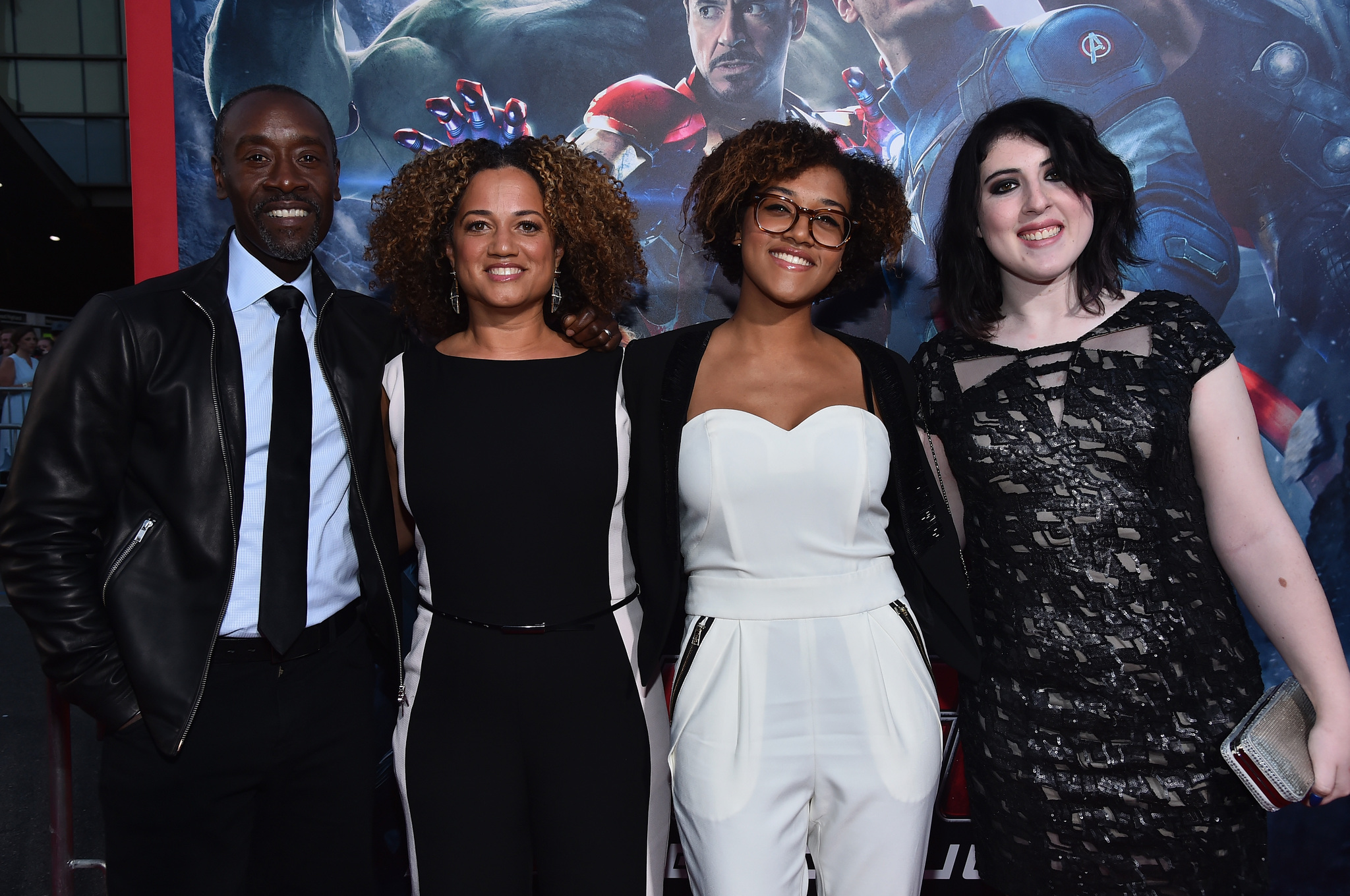 Don Cheadle, Bridgid Coulter and Tai Cheadle at event of Kersytojai 2 (2015)