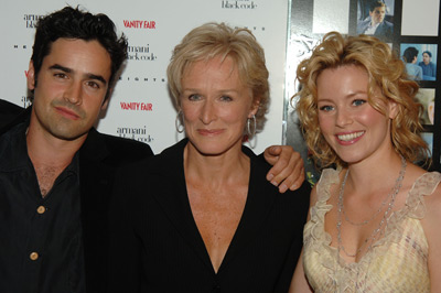 Glenn Close, Elizabeth Banks and Jesse Bradford at event of Heights (2005)