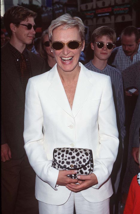 Glenn Close at event of 101 Dalmatians (1996)