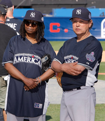 Whoopi Goldberg and Billy Crystal