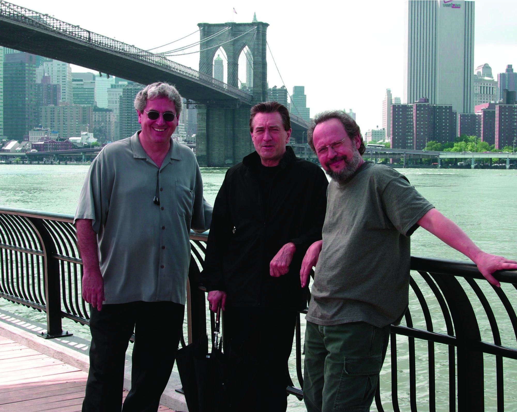 Still of Robert De Niro, Billy Crystal and Harold Ramis in Sutrikes gangsteris (1999)