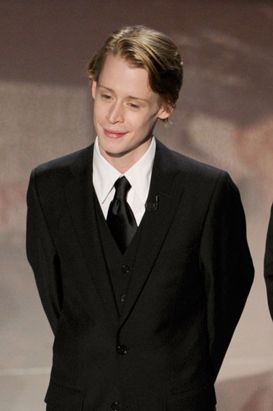 Macaulay Culkin at event of The 82nd Annual Academy Awards (2010)