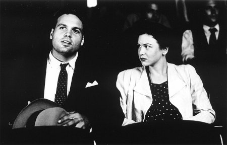 Still of Renée Zellweger and Vincent D'Onofrio in The Whole Wide World (1996)