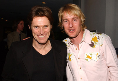 Willem Dafoe and Owen Wilson at event of The Life Aquatic with Steve Zissou (2004)