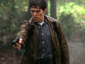 Still of Willem Dafoe in The Clearing (2004)