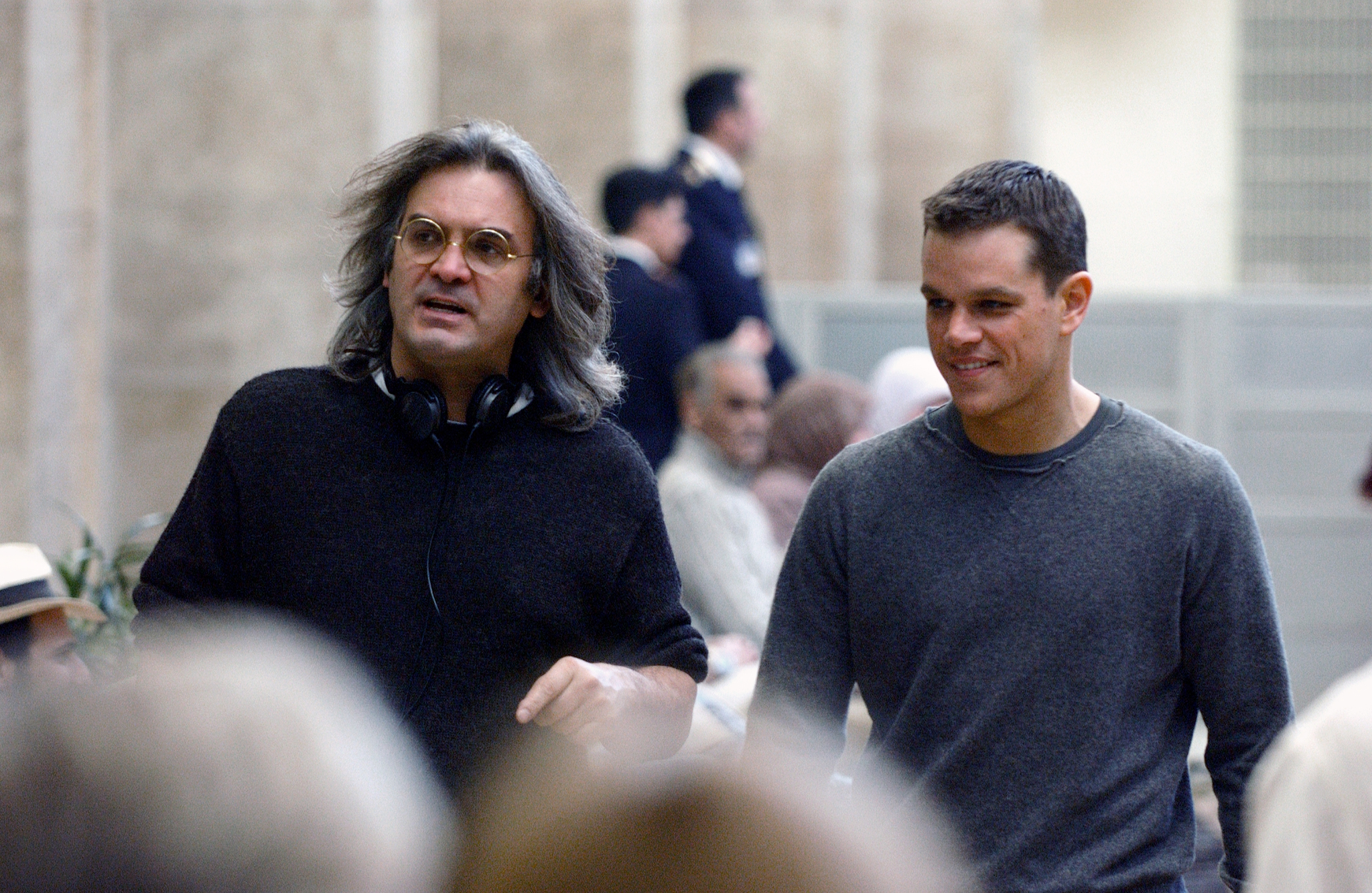 Still of Matt Damon and Paul Greengrass in The Bourne Supremacy (2004)