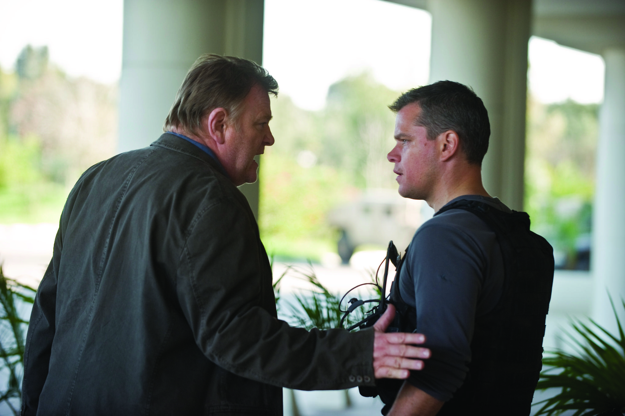 Still of Matt Damon and Brendan Gleeson in Green Zone (2010)