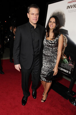 Matt Damon and Luciana Barroso at event of Nenugalimas (2009)