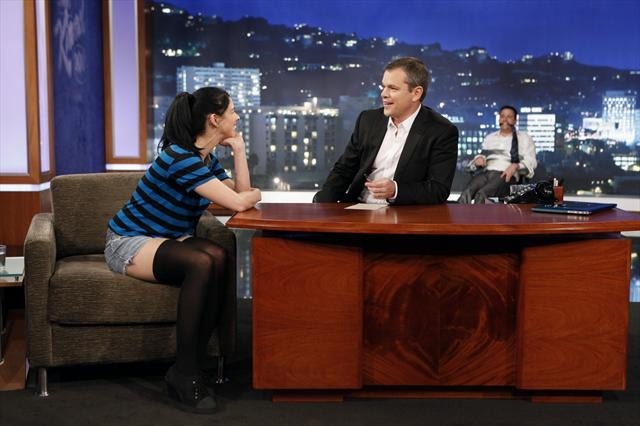 Still of Matt Damon and Sarah Silverman in Jimmy Kimmel Live! (2003)