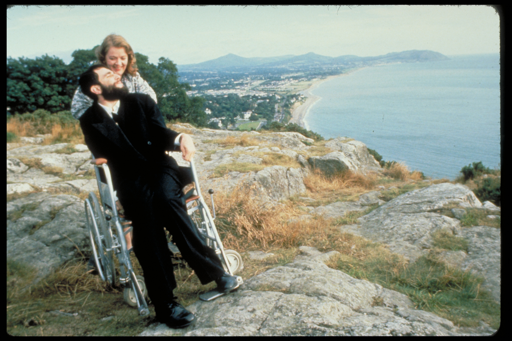 Still of Daniel Day-Lewis in My Left Foot: The Story of Christy Brown (1989)