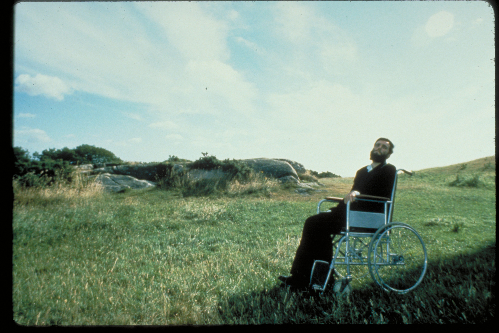 Still of Daniel Day-Lewis in My Left Foot: The Story of Christy Brown (1989)