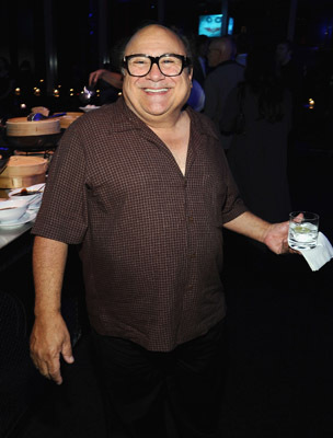 Danny DeVito at event of Tamsos riteris (2008)