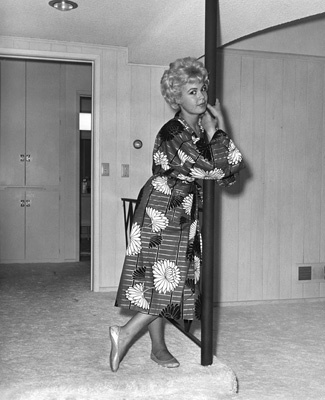 Sandra Dee at home circa 1956