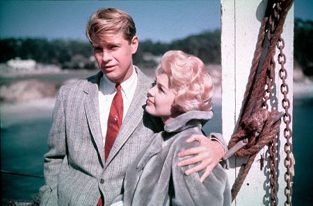 Troy Donahue and Sandra Dee in 