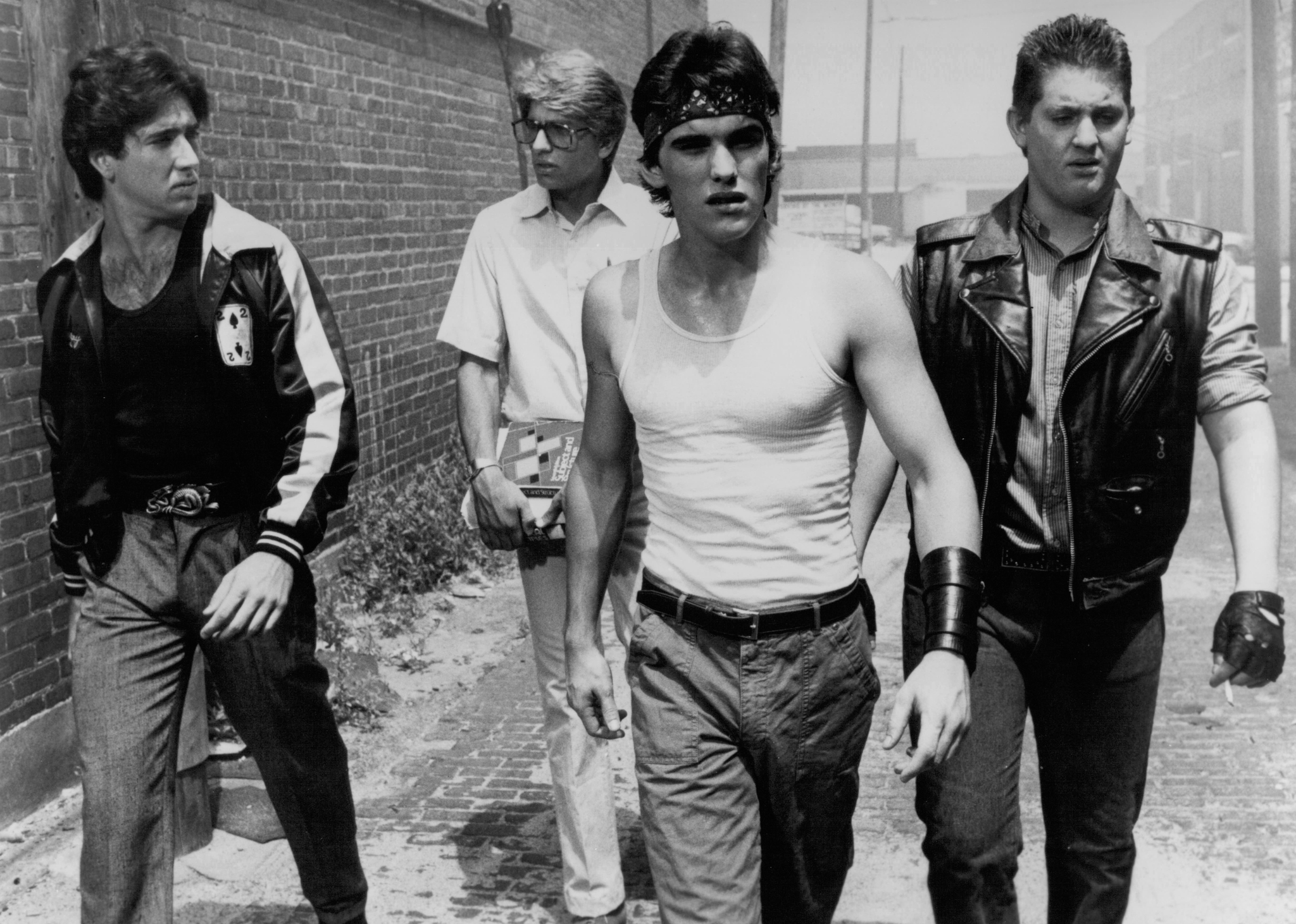 Still of Nicolas Cage, Matt Dillon, Chris Penn and Vincent Spano in Rumble Fish (1983)