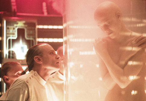 Still of Brad Dourif in Alien: Resurrection (1997)