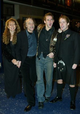 Brad Dourif, Billy Boyd and Dominic Monaghan at event of Ziedu Valdovas: Dvi tvirtoves (2002)