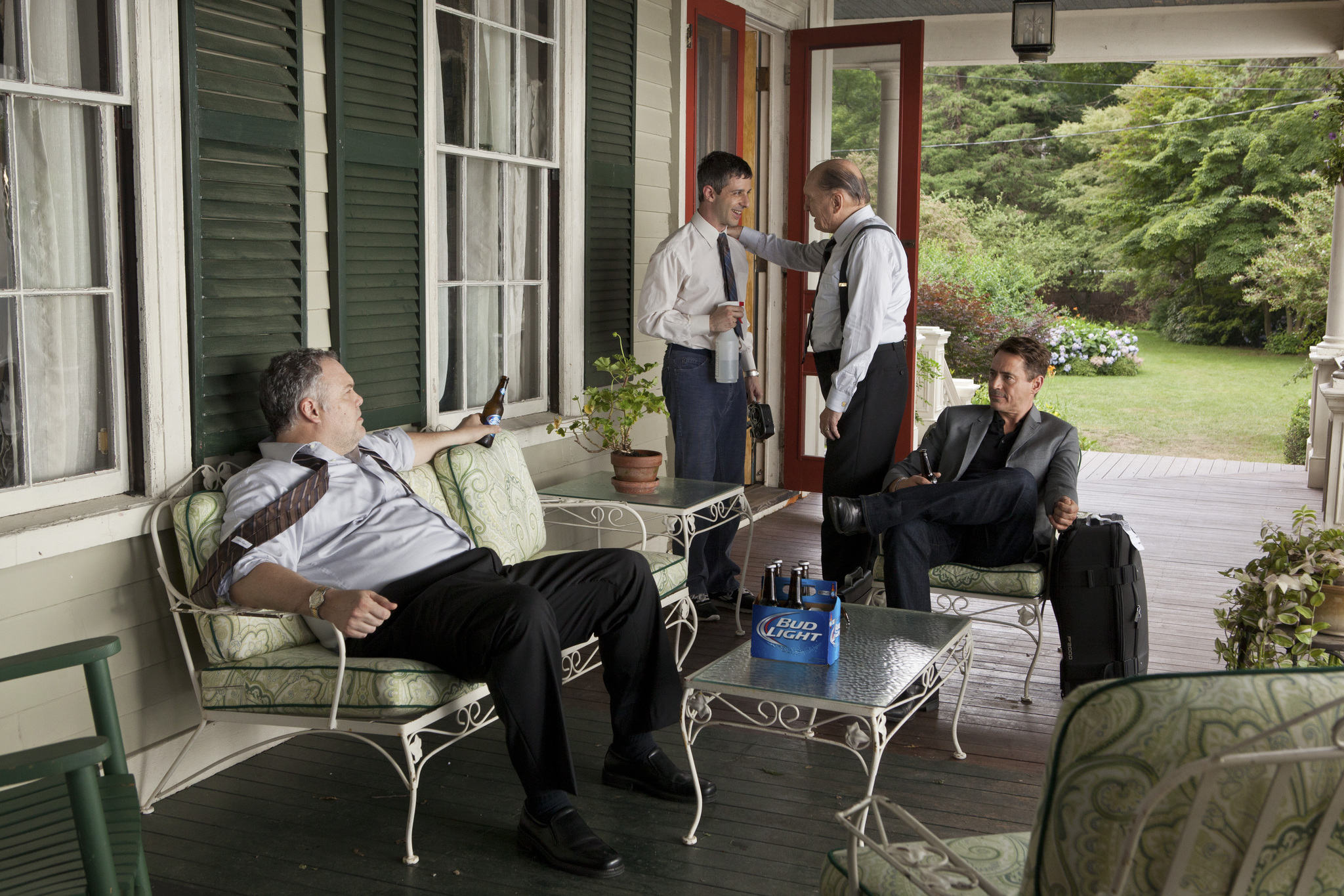 Still of Vincent D'Onofrio, Robert Downey Jr., Robert Duvall and Jeremy Strong in Teisejas (2014)