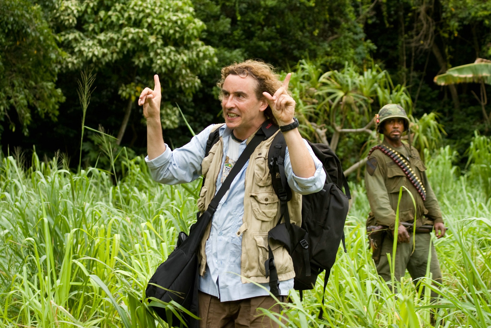 Still of Robert Downey Jr. and Steve Coogan in Griaustinis tropikuose (2008)