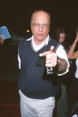 Richard Dreyfuss at event of High Fidelity (2000)